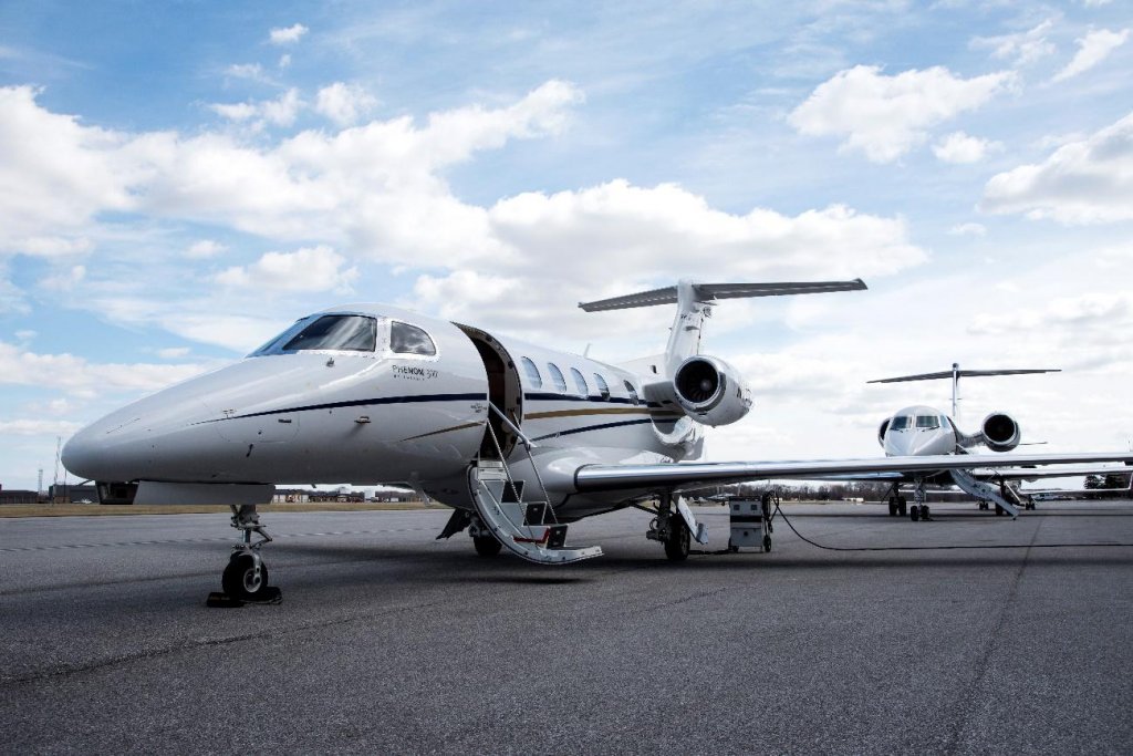 GrandView Aviation Phenom300 2