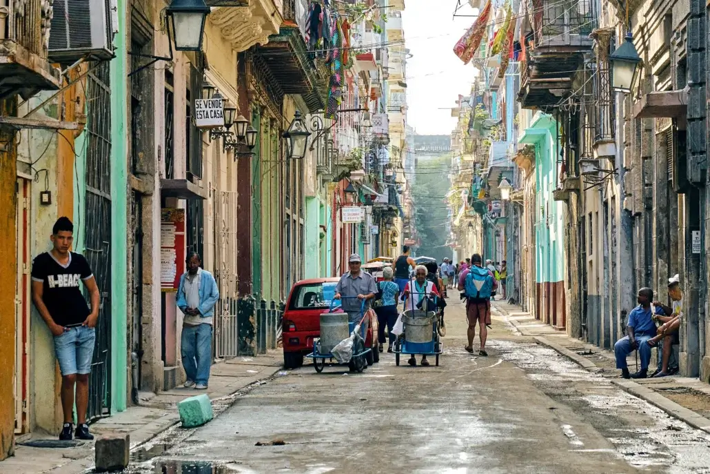 The Shocking Truth About How Cuba Became Insanely Poor