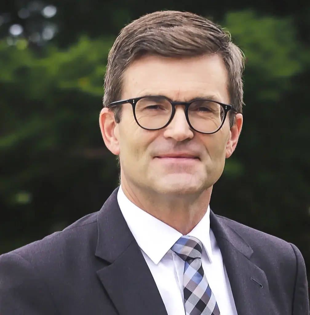 Embaixador Heiko Thoms Q