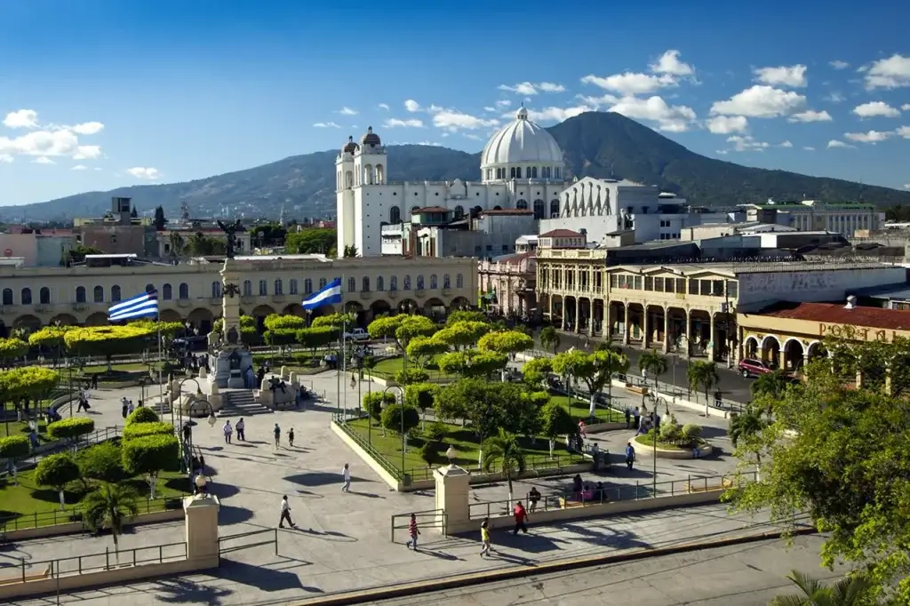 El Salvador Capital