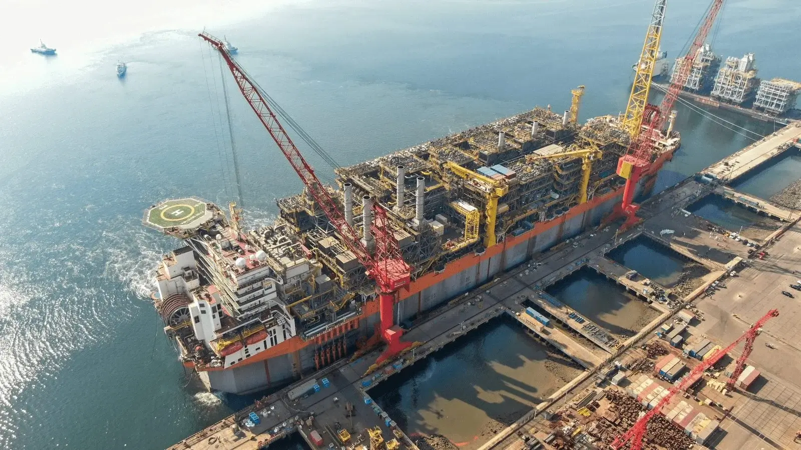 In collaboration with Technip Energies, SBM Offshore is working on an innovative, fully electrically powered FPSO.