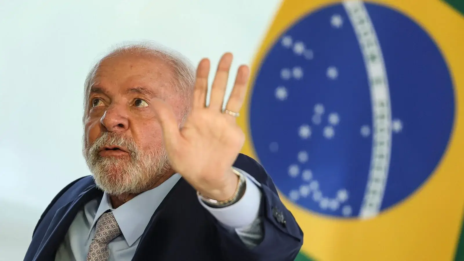 Lula Crise no INSS
