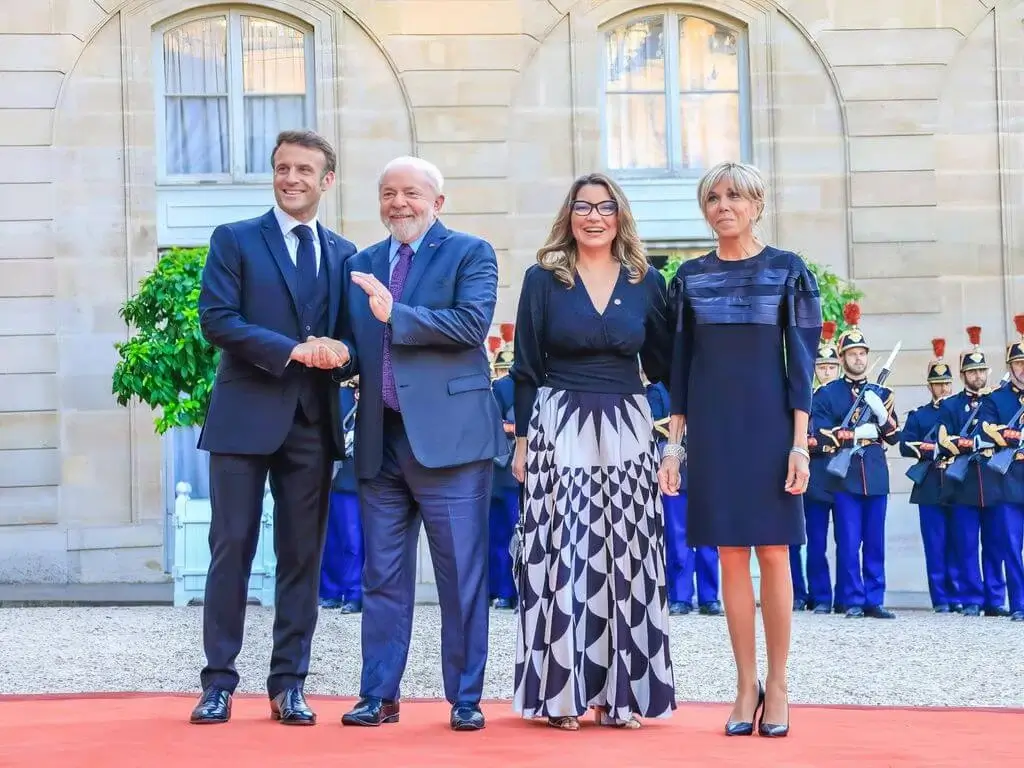 Janja Em Paris